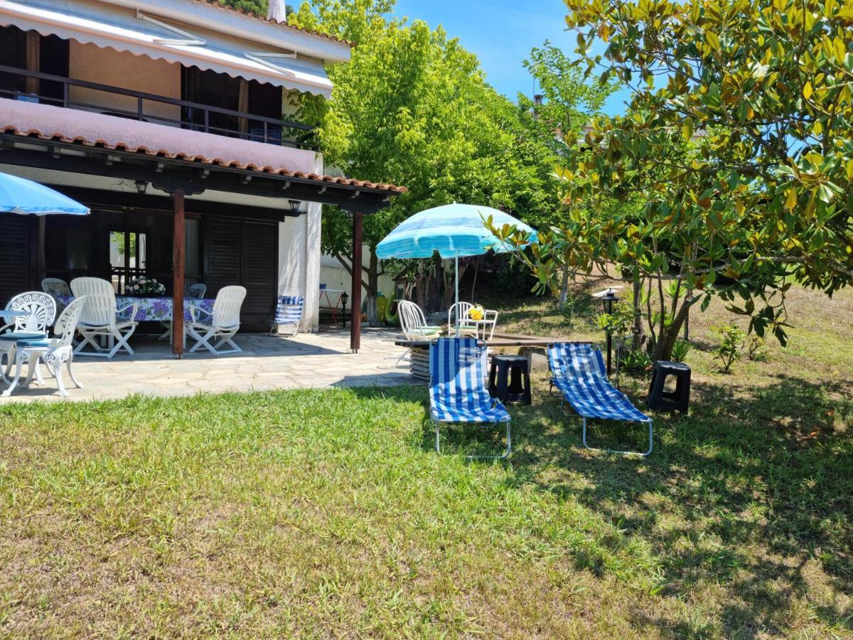 Beachfront 100m From Sea For Up To 10 Guests * Siviri
