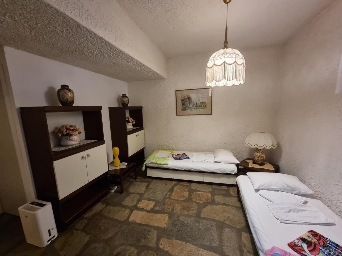 Beachfront 100m From Sea For Up To 10 Guests * Siviri