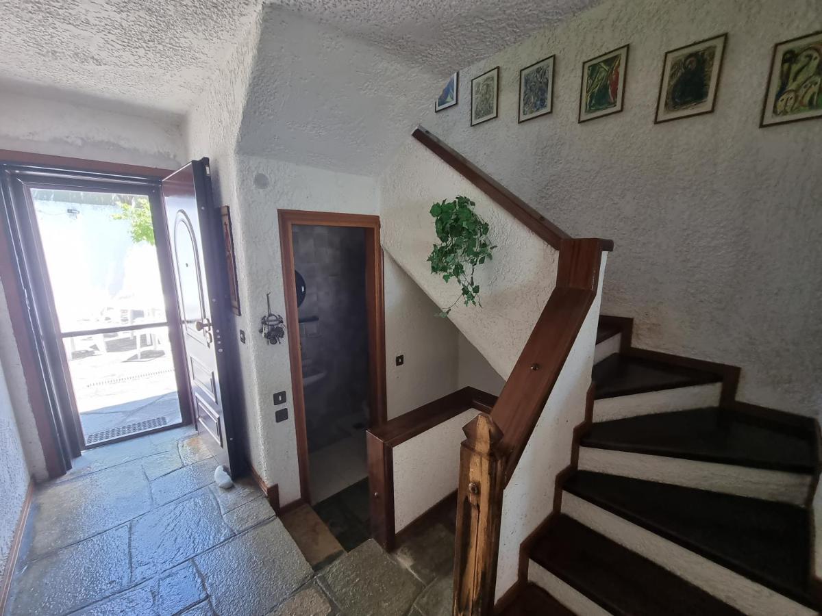 Villa Beachfront 100m From Sea For Up To 10 Guests